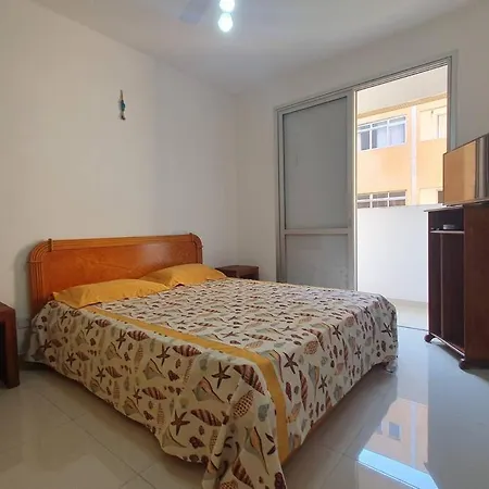 Apartamento Na Enseada - A 5 Minutos A Pe Da Praia Com Wi-Fi E Tv A Cabo Guaruja Exterior photo