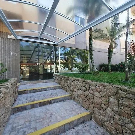 Apartamento Na Enseada - A 5 Minutos A Pe Da Praia Com Wi-Fi E Tv A Cabo Guaruja Exterior photo