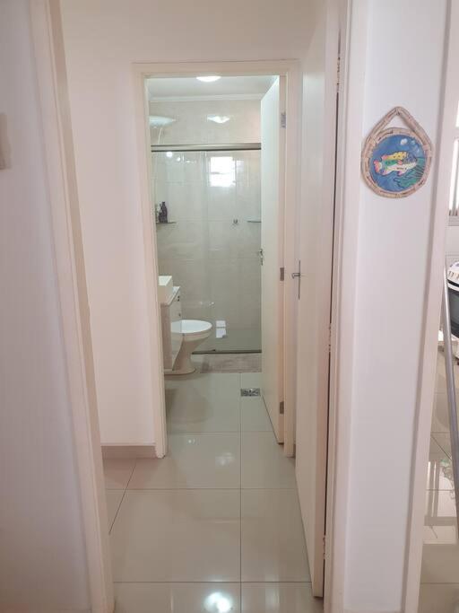 Apartment Na Enseada - A 5 Minutos A Pe Da Com Wi-fi E Tv A Cabo Guaruja